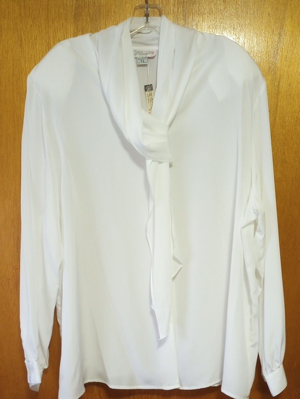 NWT Lady Eva Laurel Classic Traditional Neutral White Polyester Vintage Blouse